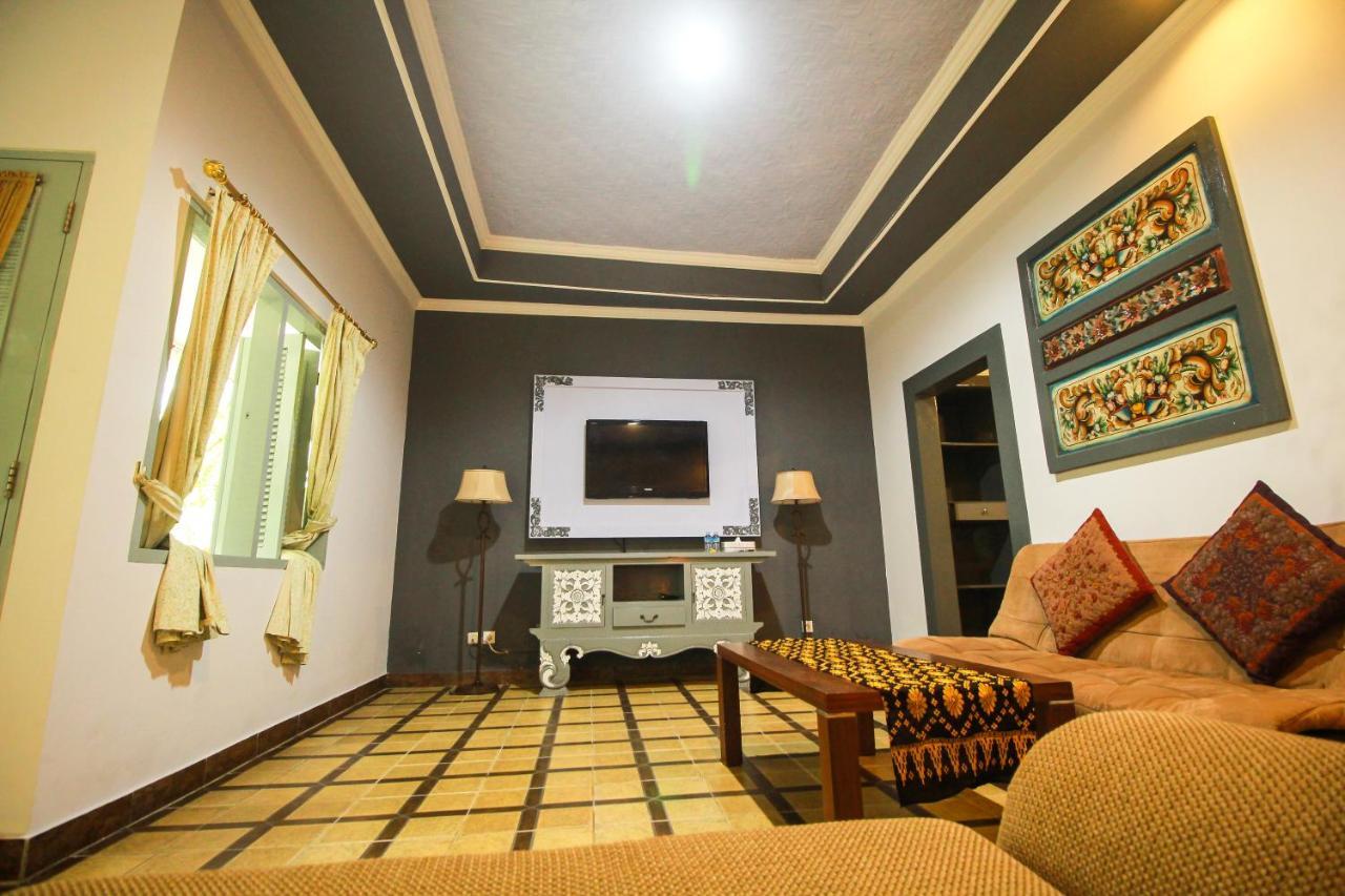 Sendok Hotel Мангсит Экстерьер фото